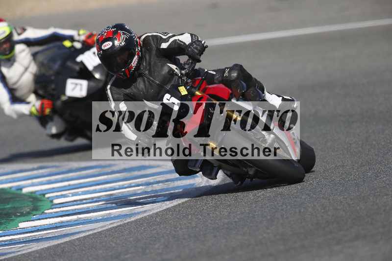 /Archiv-2024/02 29.01.-02.02.2024 Moto Center Thun Jerez/Gruppe gruen-green/6